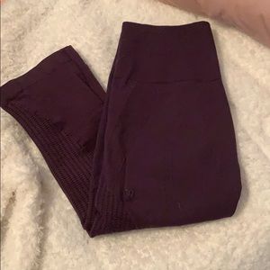 Lululemon In The Flow Crop | plum | 6
